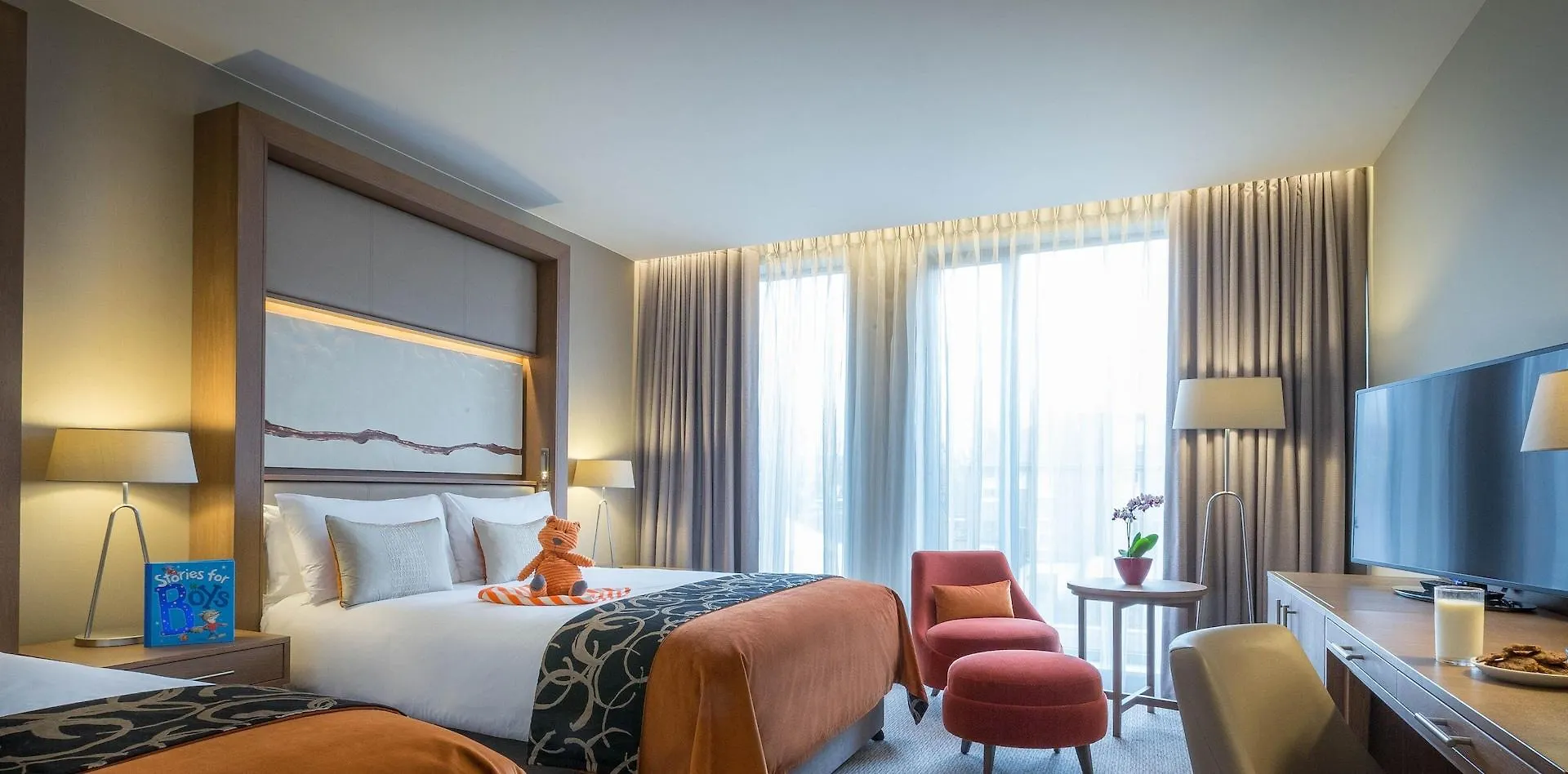 Clayton Hotel Cardiff Lane Дублин