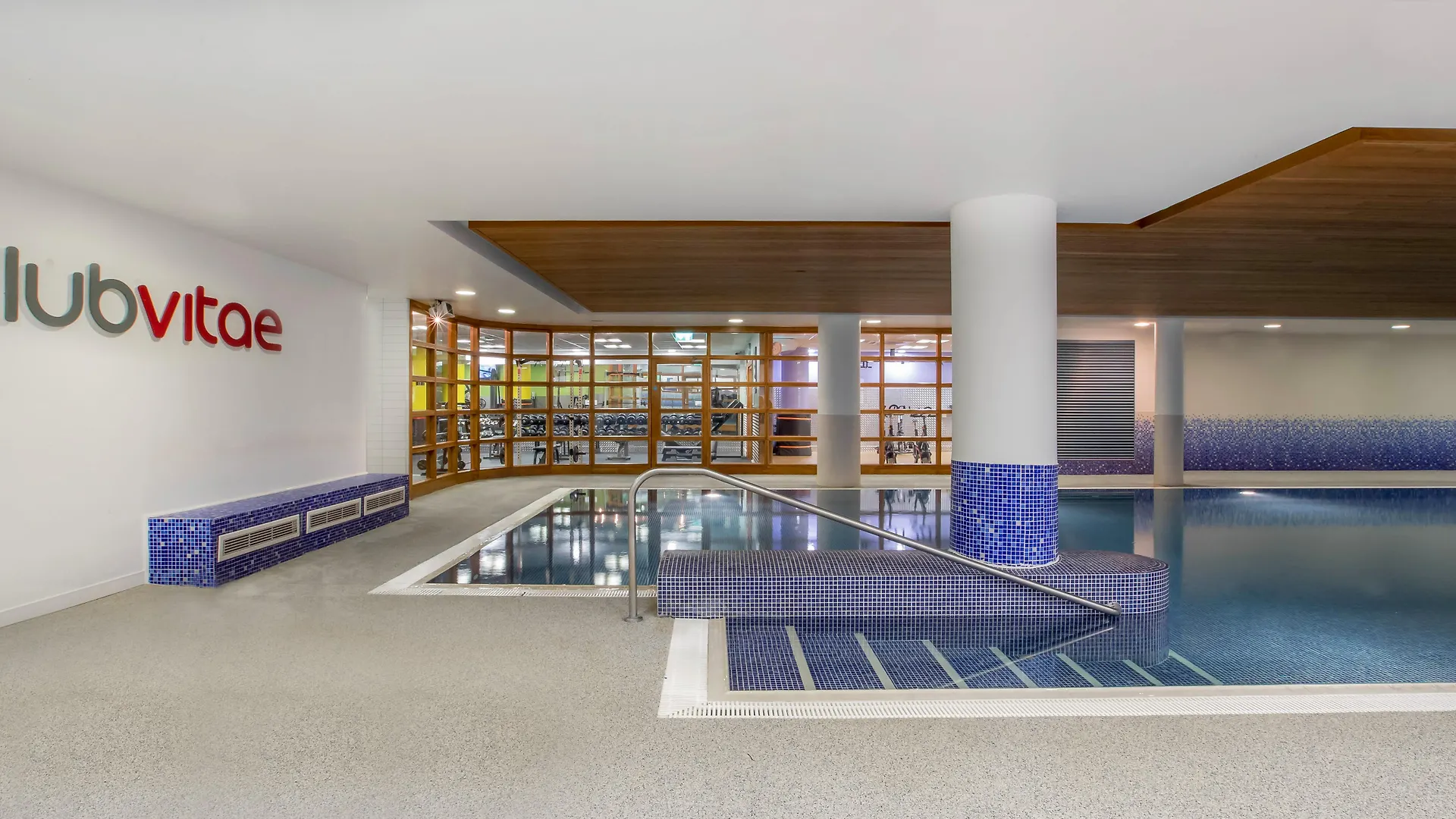 Clayton Hotel Cardiff Lane Дублин 4*,  Ирландия