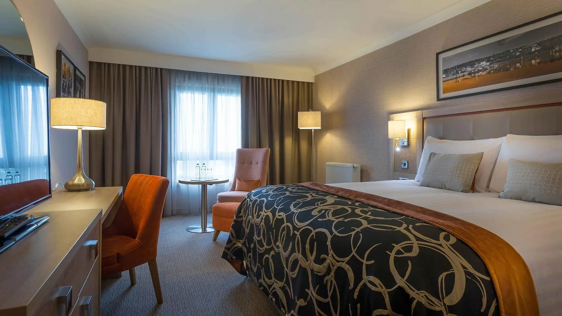 Clayton Hotel Cardiff Lane Дублин