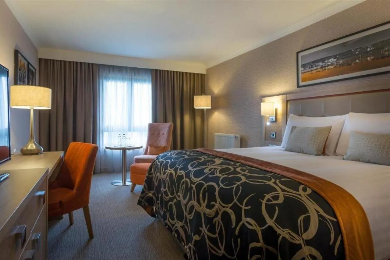 Clayton Hotel Cardiff Lane Дублин