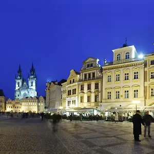 Szálloda Grand